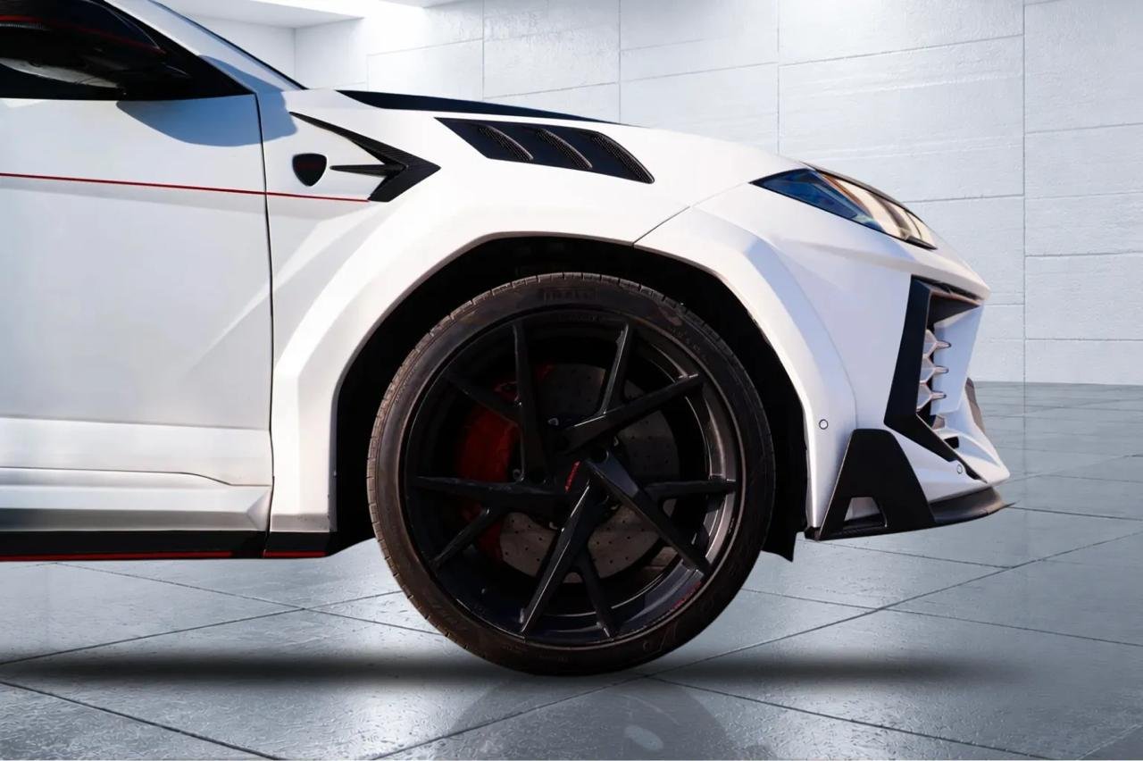 Lamborghini Urus Mansory
